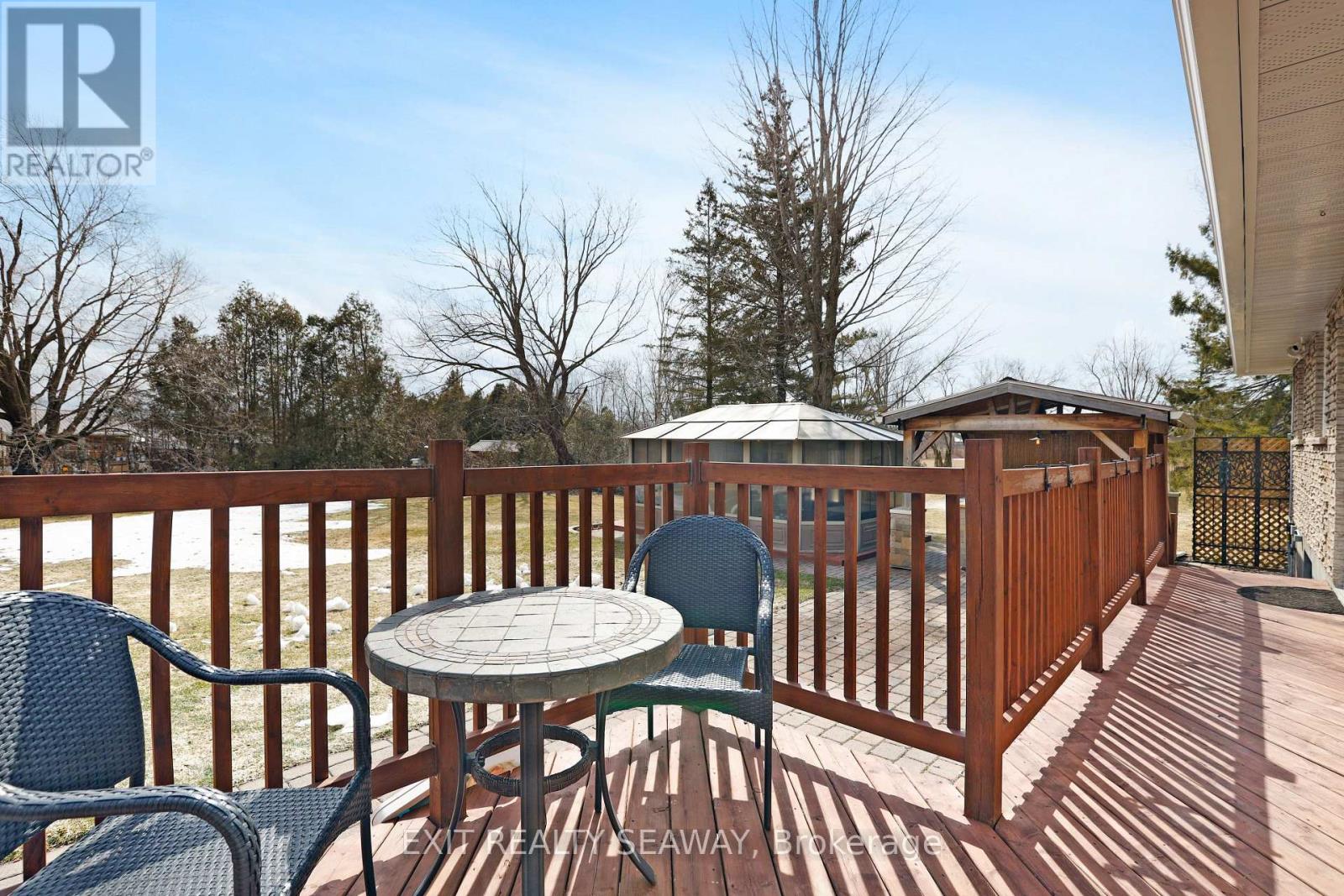 17300 Valade Road, South Stormont, Ontario  K0C 2A0 - Photo 23 - X12062220