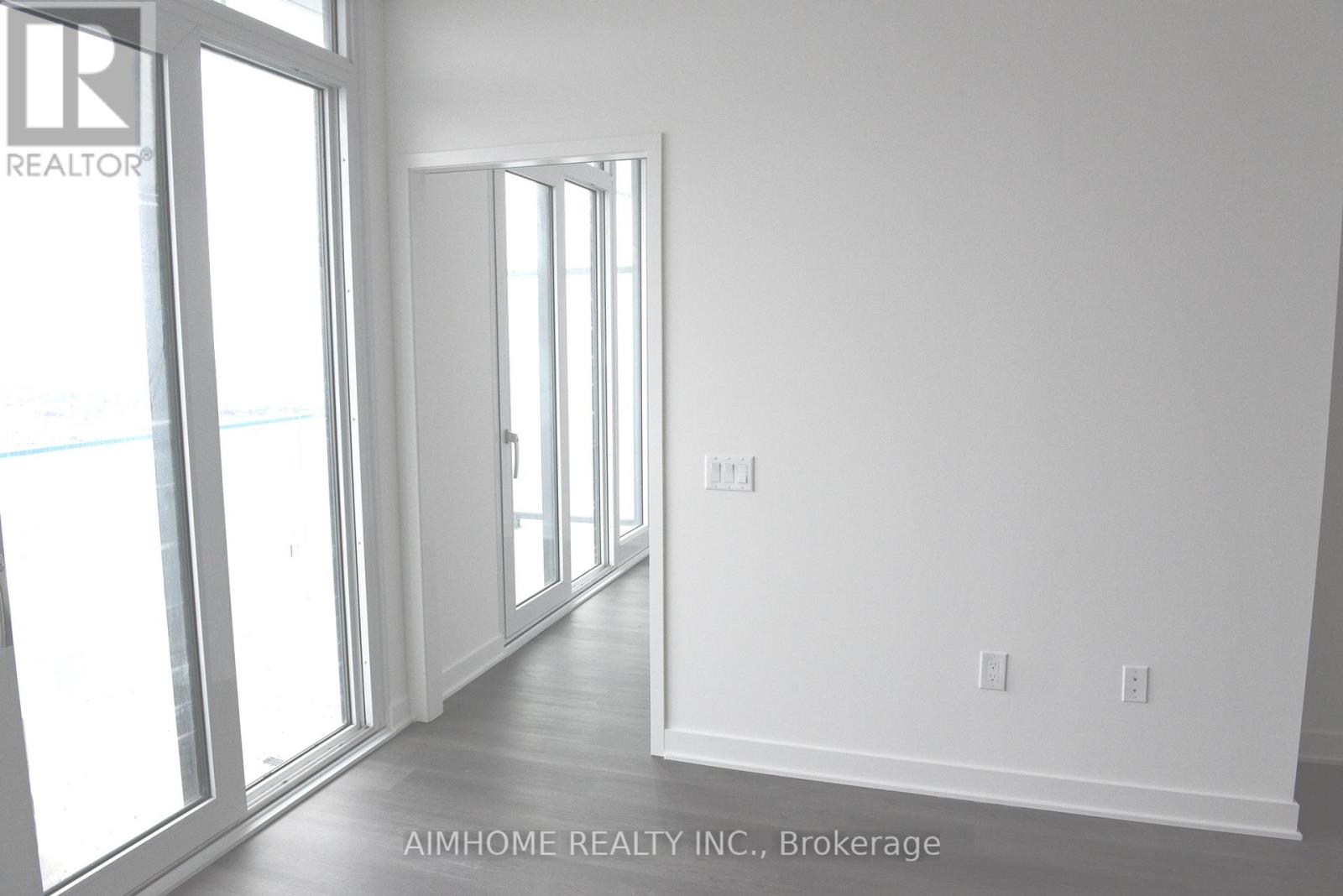 3002 - 3900 Confederation Parkway, Mississauga, Ontario  L5B 0K7 - Photo 11 - W12064239