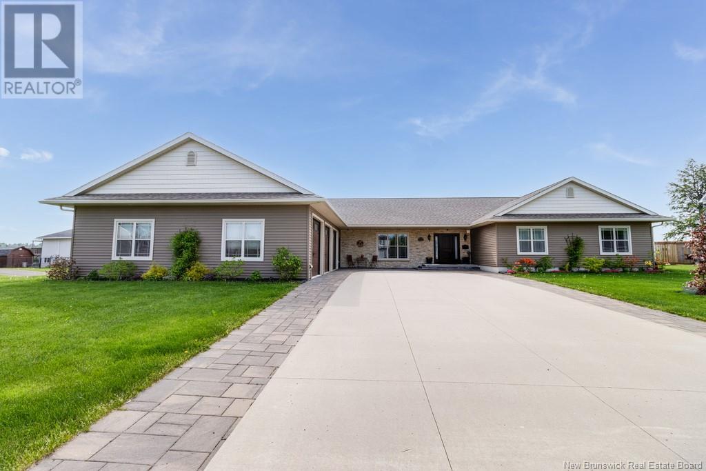 3 Campbell Court, Oromocto, New Brunswick  E2V 0L7 - Photo 2 - NB114771