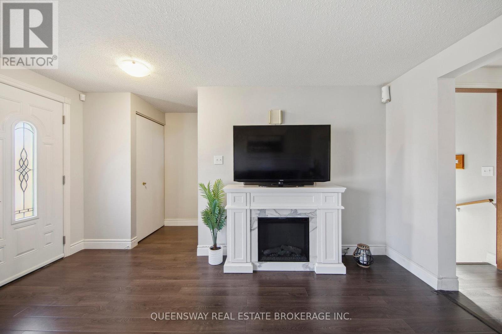 150 Hillmer Road, Cambridge, Ontario  N1R 6N8 - Photo 13 - X12063790