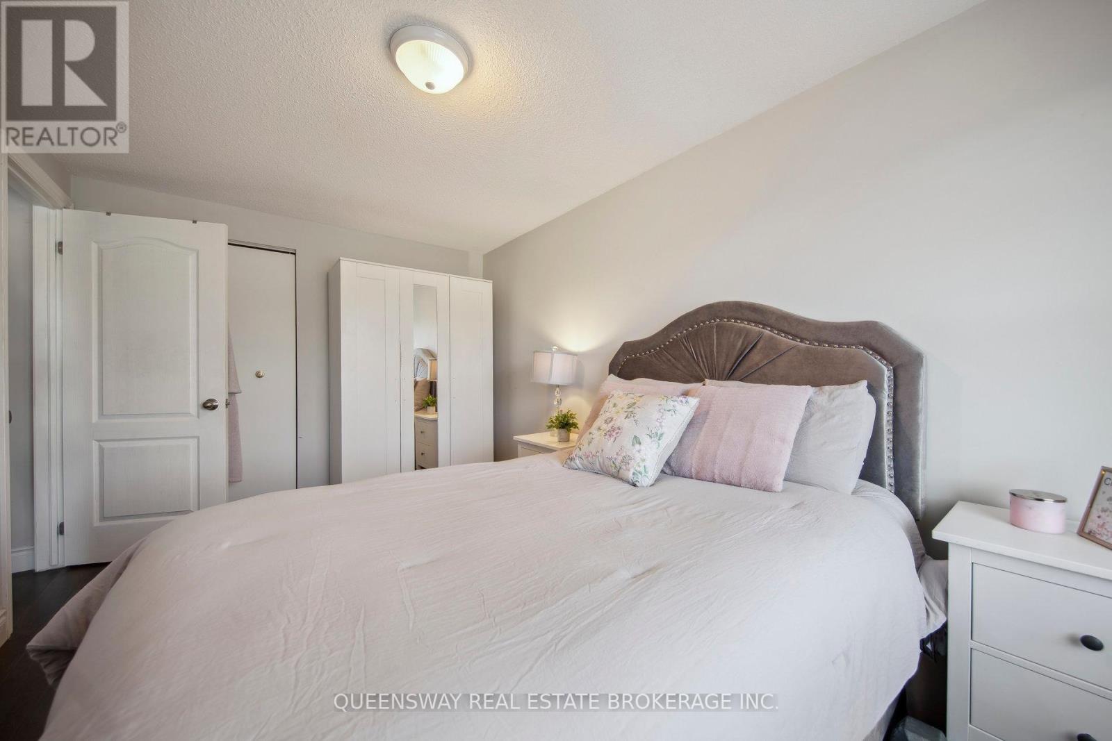 150 Hillmer Road, Cambridge, Ontario  N1R 6N8 - Photo 20 - X12063790