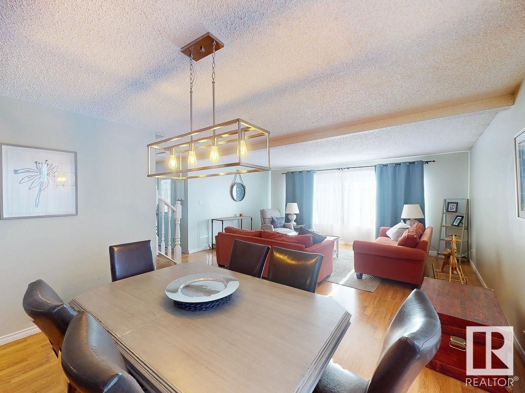 Property at 12 BENNETT PL image 2