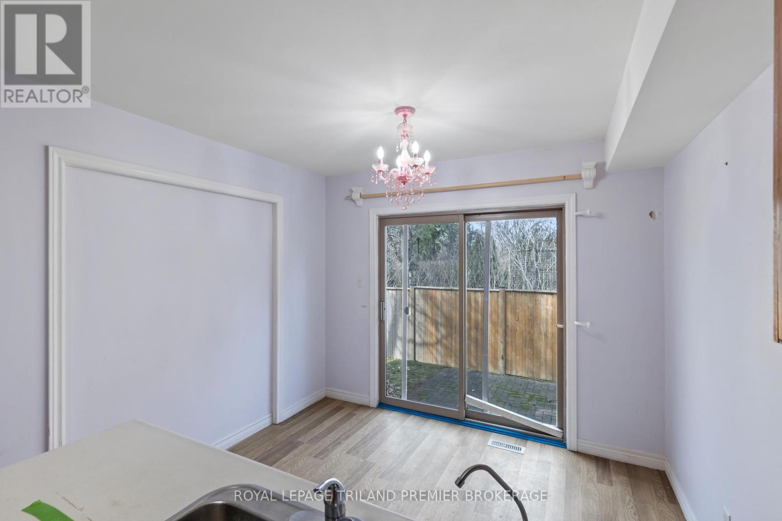 Photo 11 of 31 for 28 - 1478 Adelaide Street N