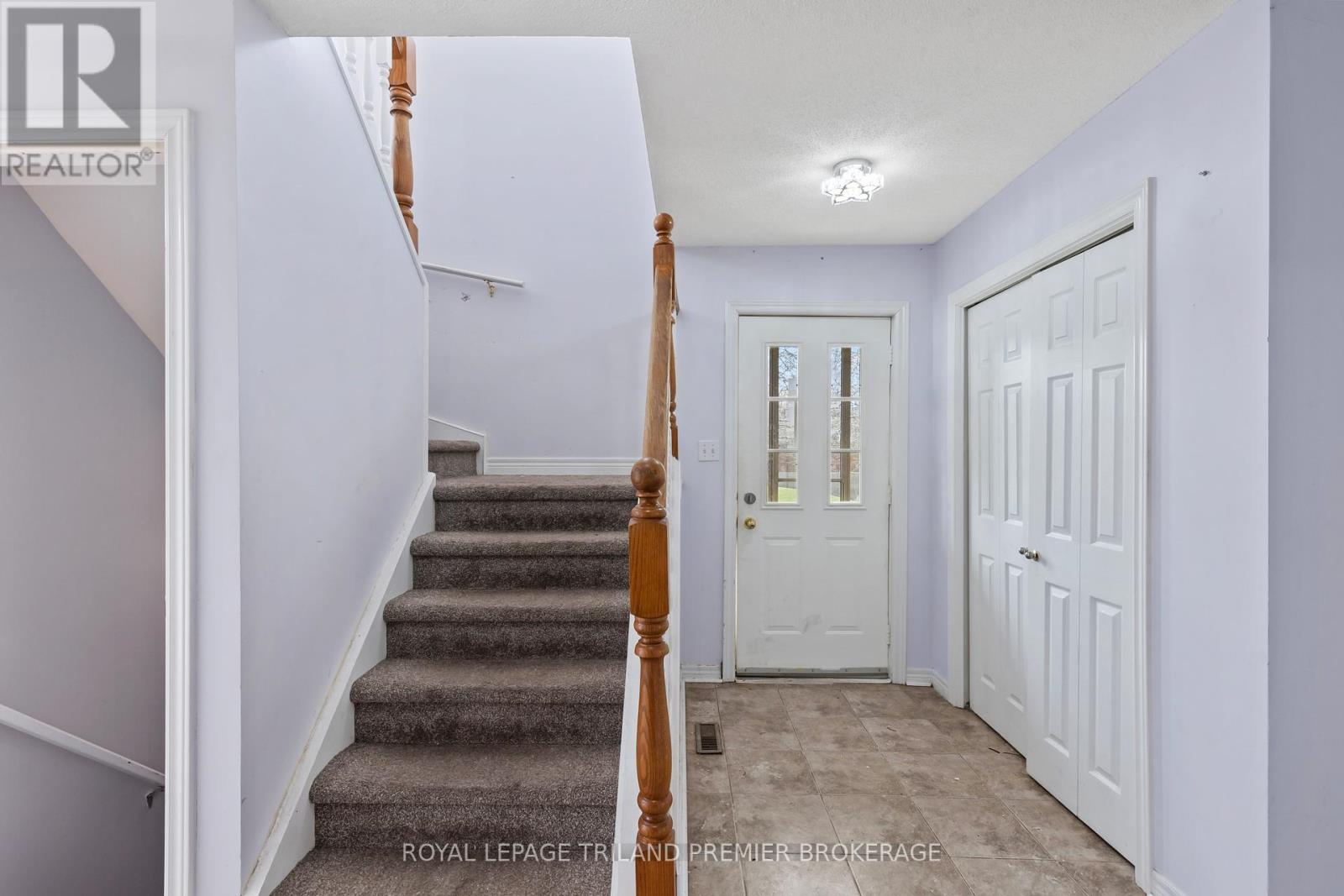 Photo 4 of 31 for 28 - 1478 Adelaide Street N