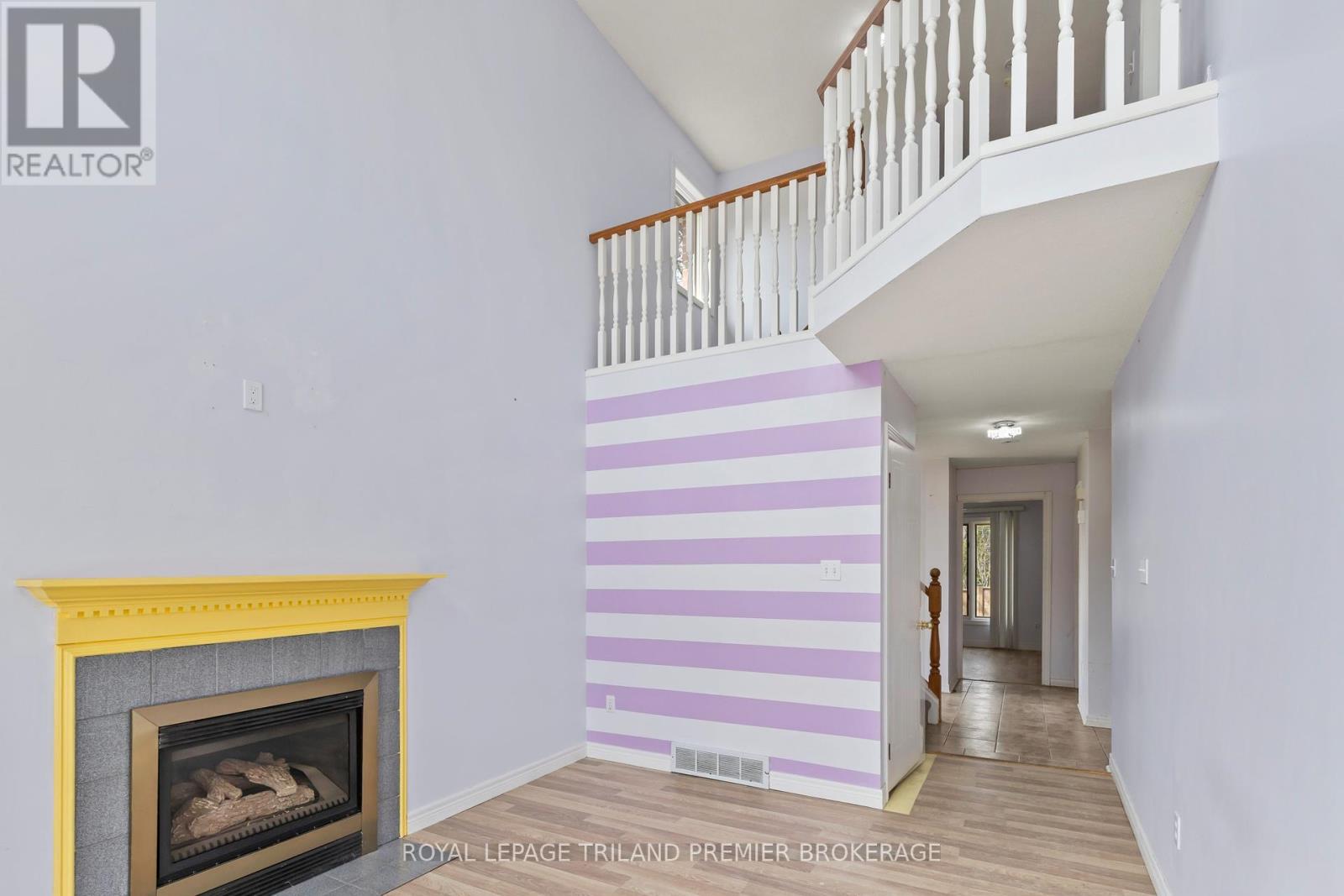 Photo 7 of 31 for 28 - 1478 Adelaide Street N