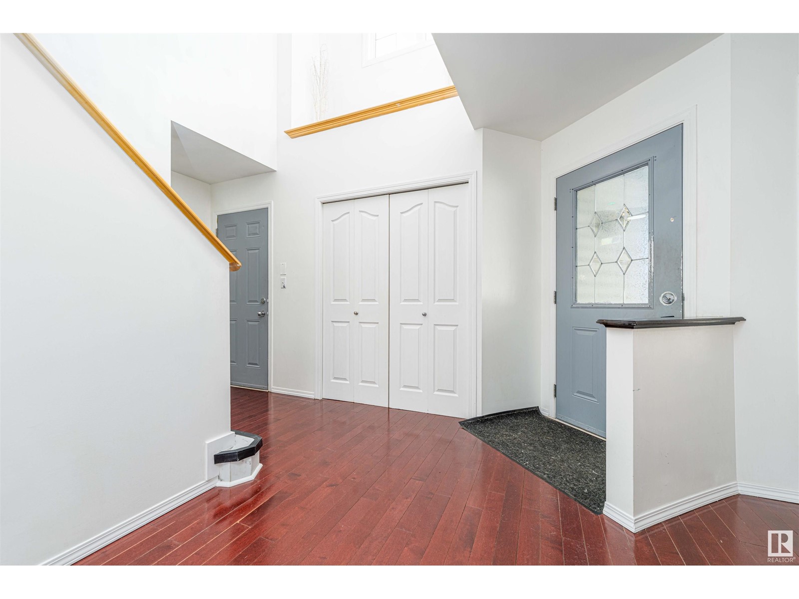 Property at 13906 146 AV NW image 3