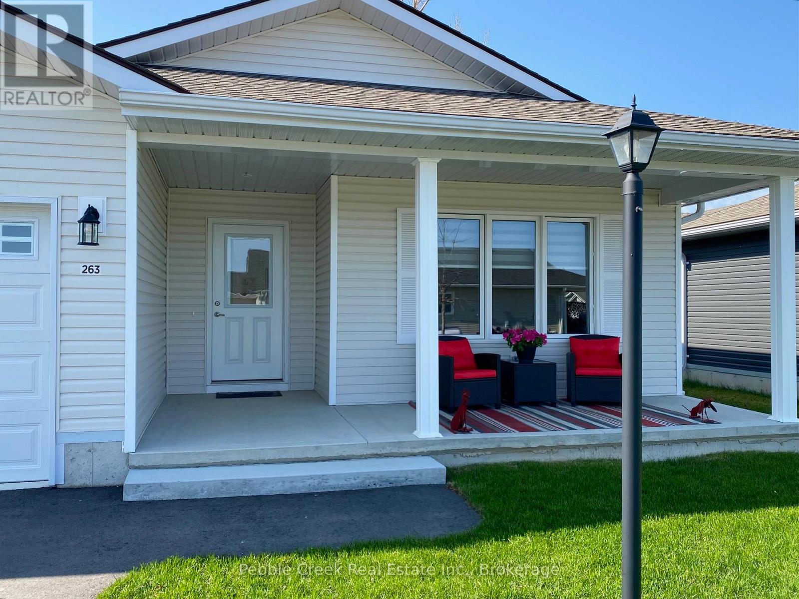 263 Lake Breeze Drive, Ashfield-Colborne-Wawanosh, Ontario  N7A 0C6 - Photo 2 - X12021144