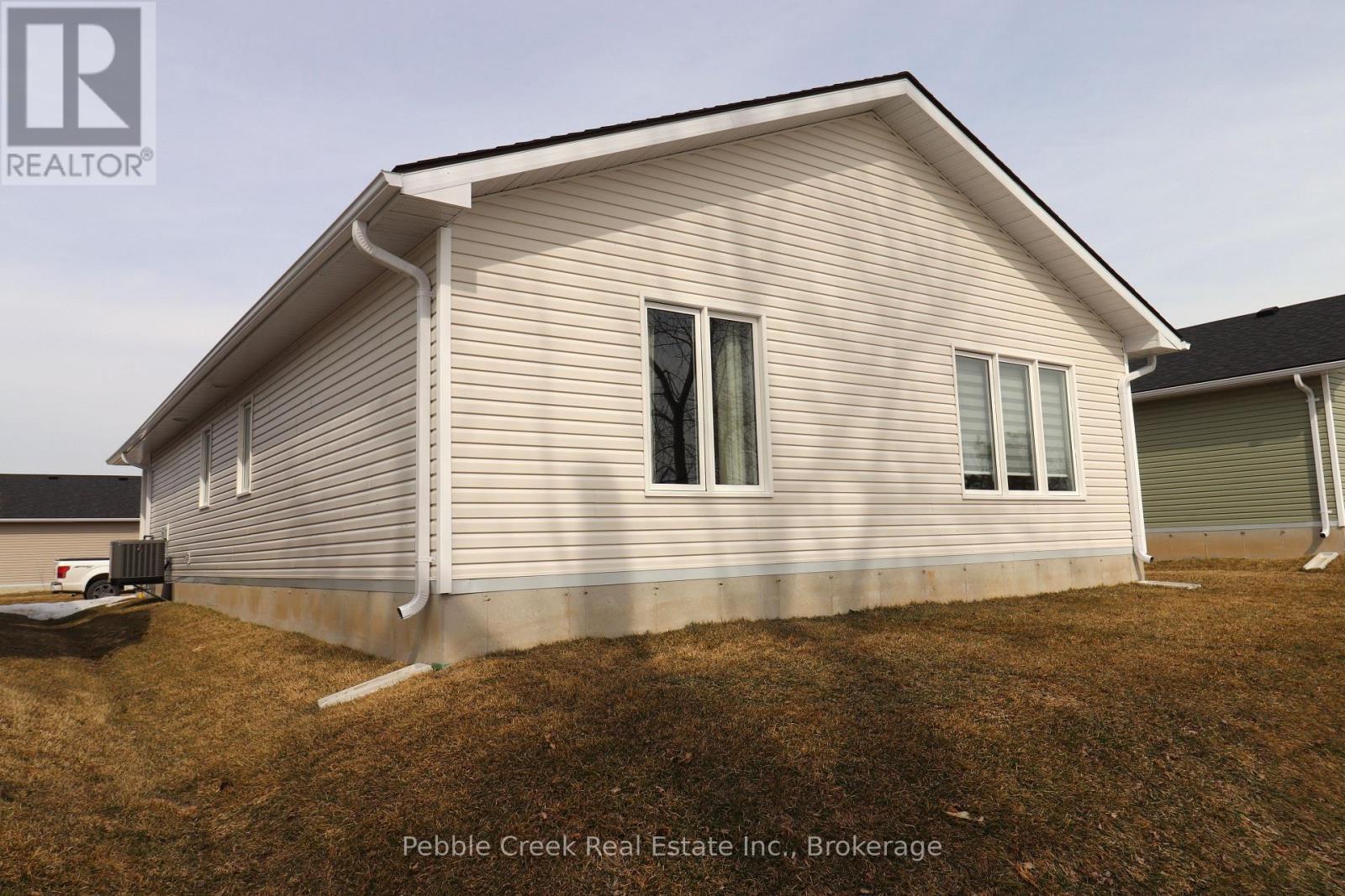 263 Lake Breeze Drive, Ashfield-Colborne-Wawanosh, Ontario  N7A 0C6 - Photo 32 - X12021144