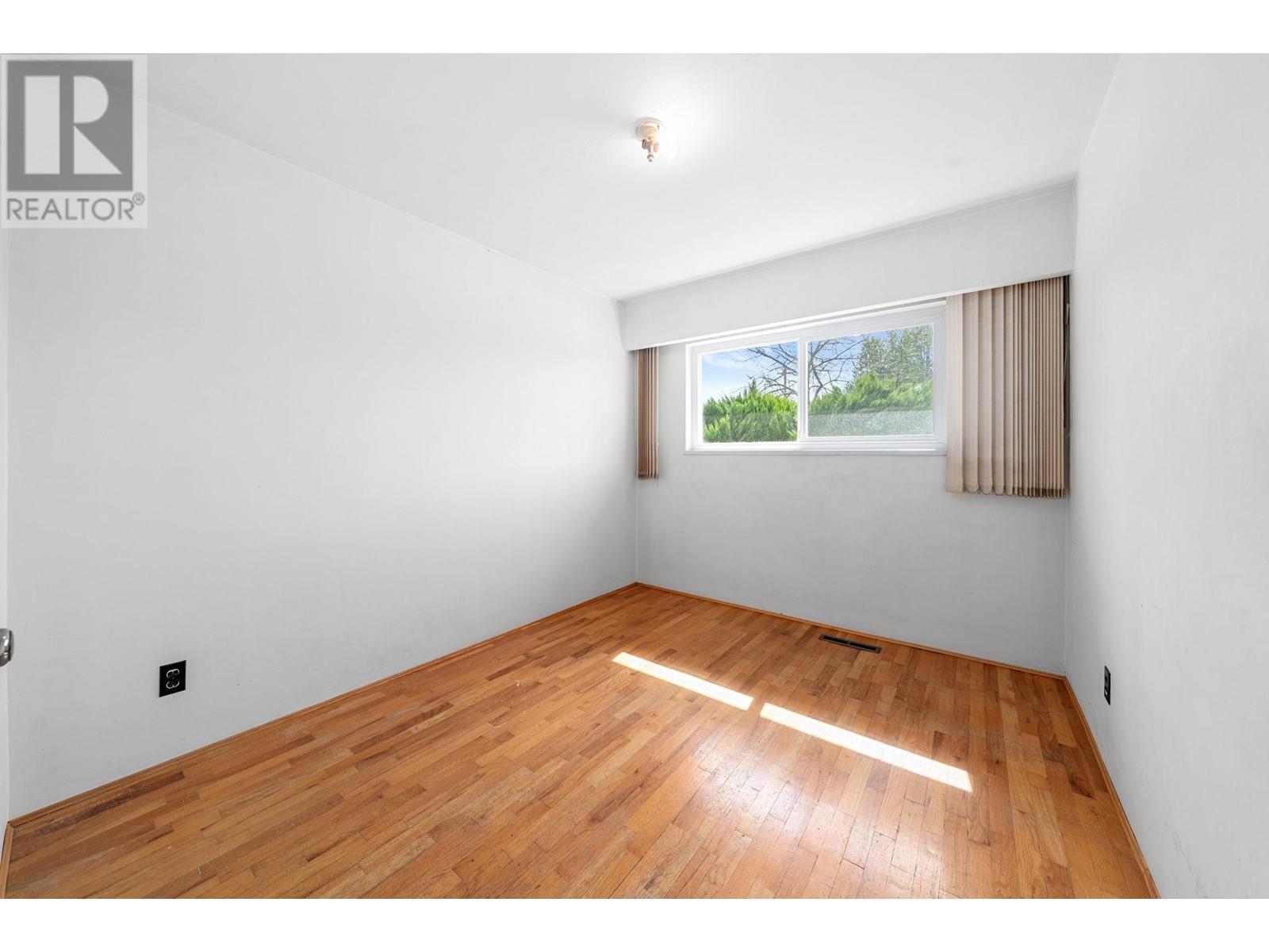 780 E 16th Street, North Vancouver, British Columbia  V7L 2V1 - Photo 17 - R2986395