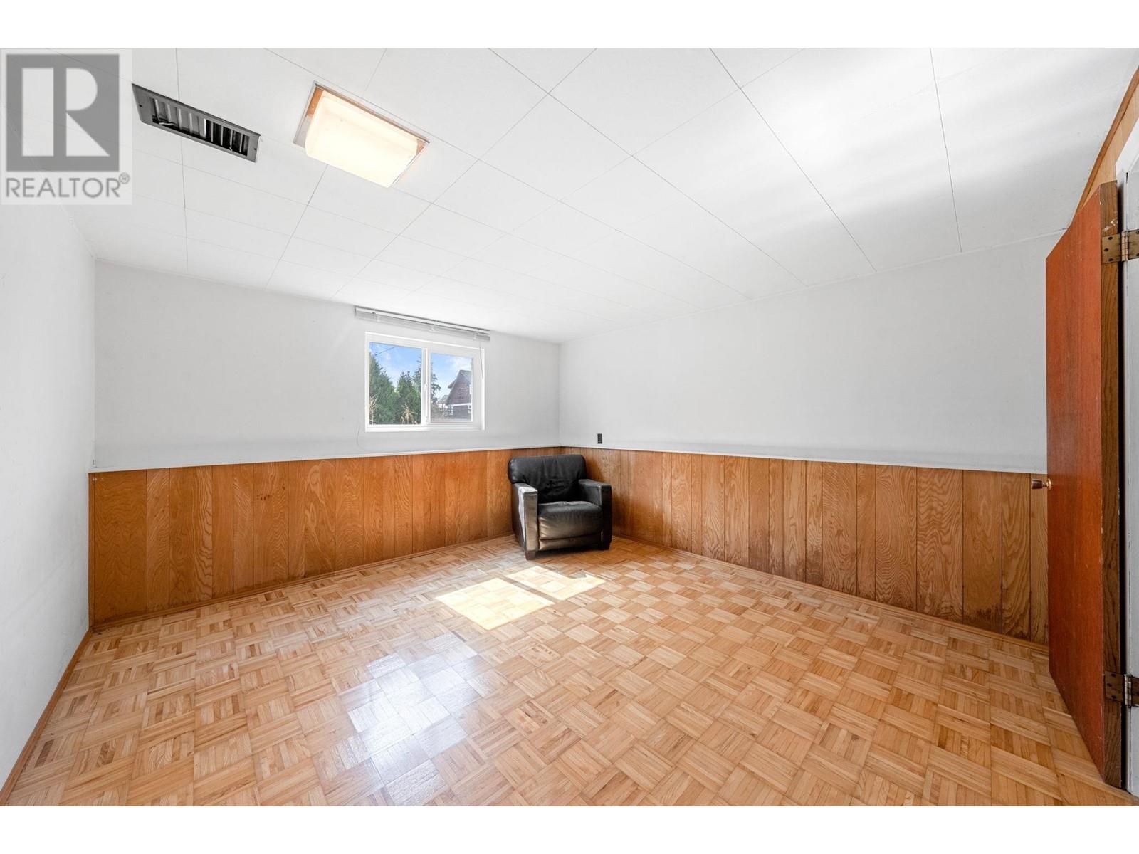 780 E 16th Street, North Vancouver, British Columbia  V7L 2V1 - Photo 37 - R2986395