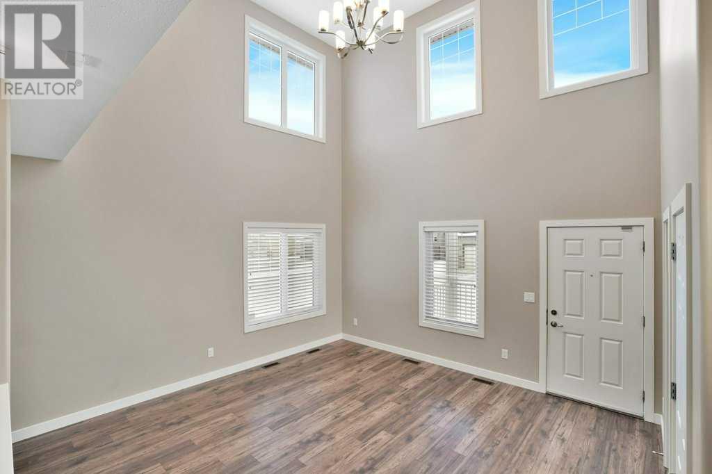 Property at 2 Garrison Place image 5