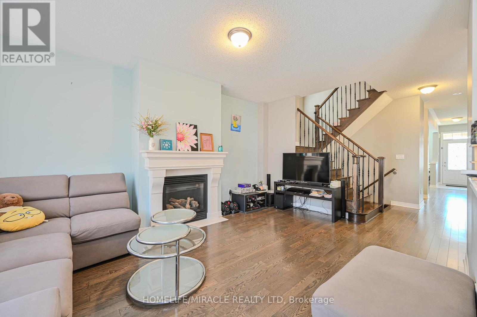 15 Fringetree Road, Brampton (Sandringham-Wellington North), Ontario  L6R 3V8 - Photo 13 - W12058715