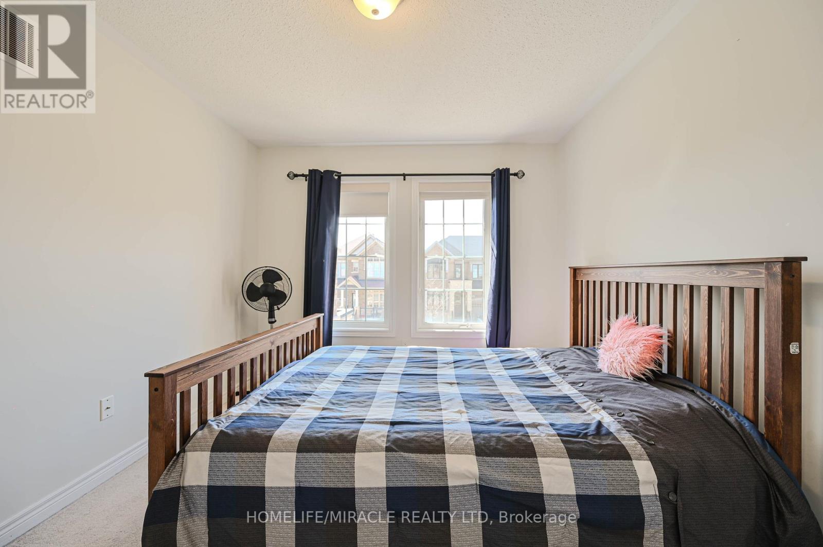 15 Fringetree Road, Brampton (Sandringham-Wellington North), Ontario  L6R 3V8 - Photo 23 - W12058715
