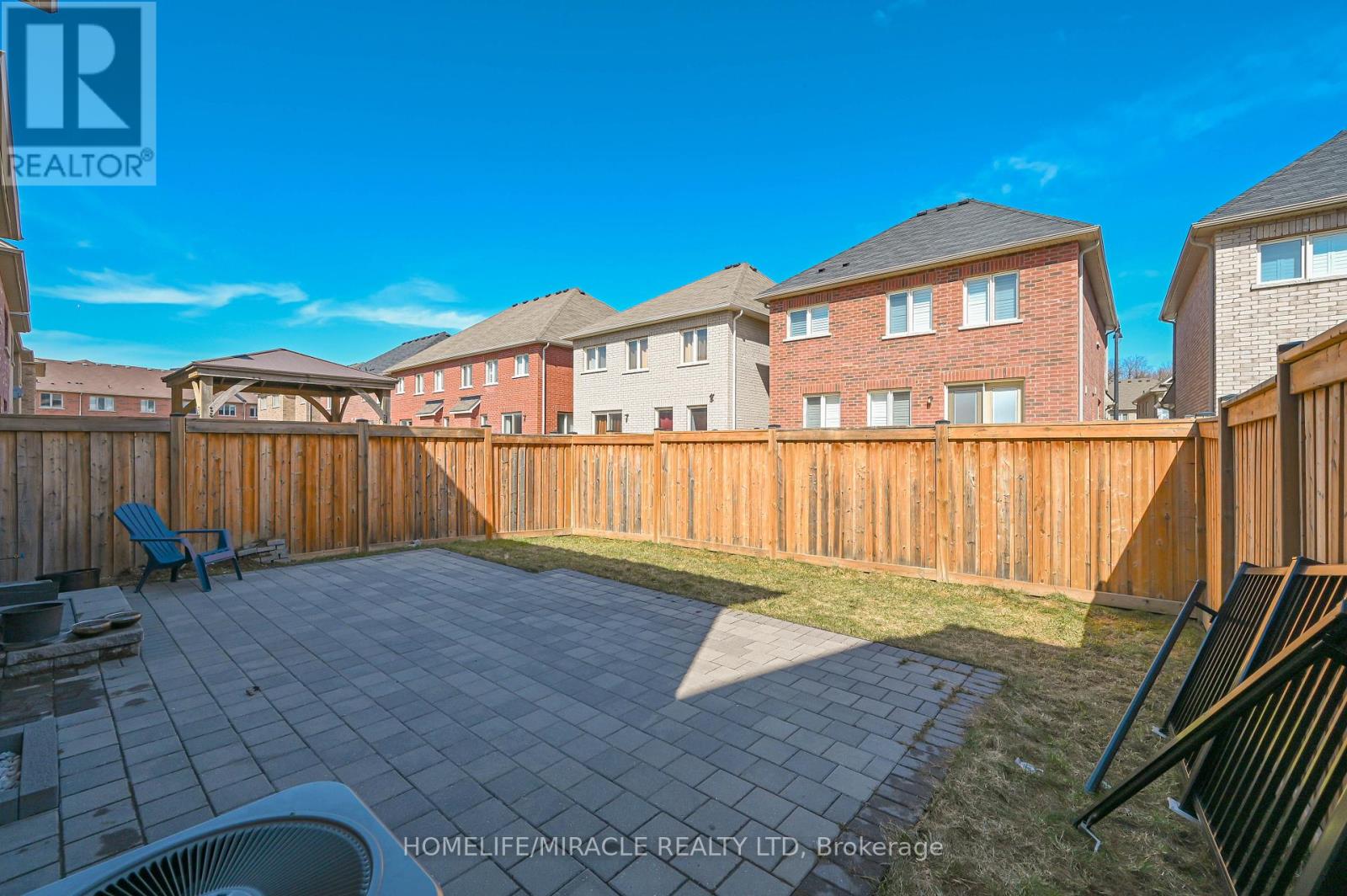 15 Fringetree Road, Brampton (Sandringham-Wellington North), Ontario  L6R 3V8 - Photo 40 - W12058715