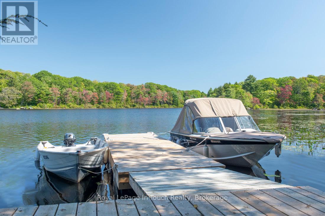 340 Healey Lake W/a, The Archipelago, Ontario  P0G 1G0 - Photo 17 - X12064347