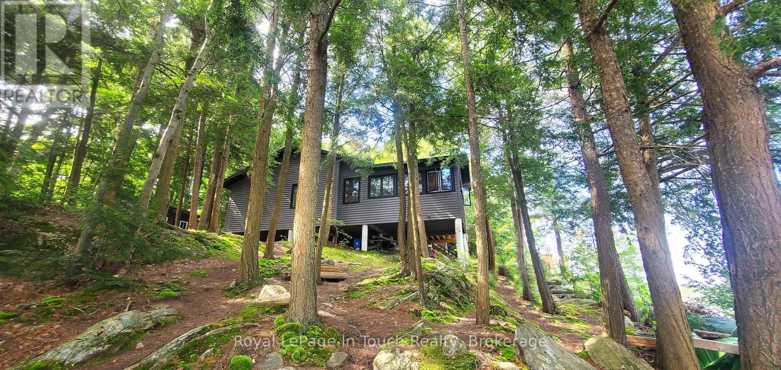 340 Healey Lake W/a, The Archipelago, Ontario  P0G 1G0 - Photo 3 - X12064347