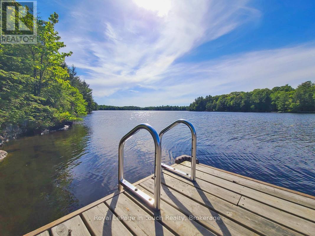 340 Healey Lake W/a, The Archipelago, Ontario  P0G 1G0 - Photo 8 - X12064347