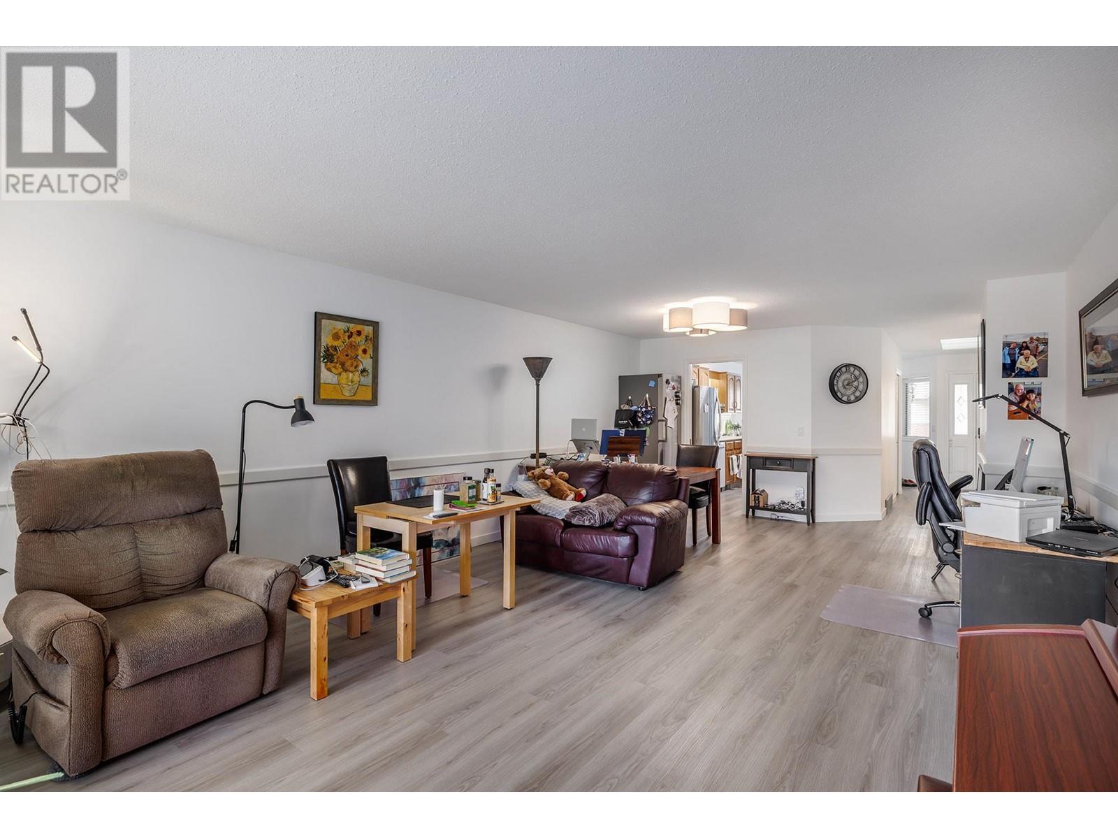 Property at 2200 Gordon Drive Unit# 13 image 5