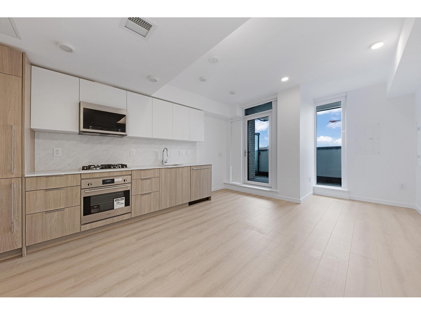 309 10333 133 Street, Surrey, British Columbia  V3R 2H4 - Photo 11 - R2971236