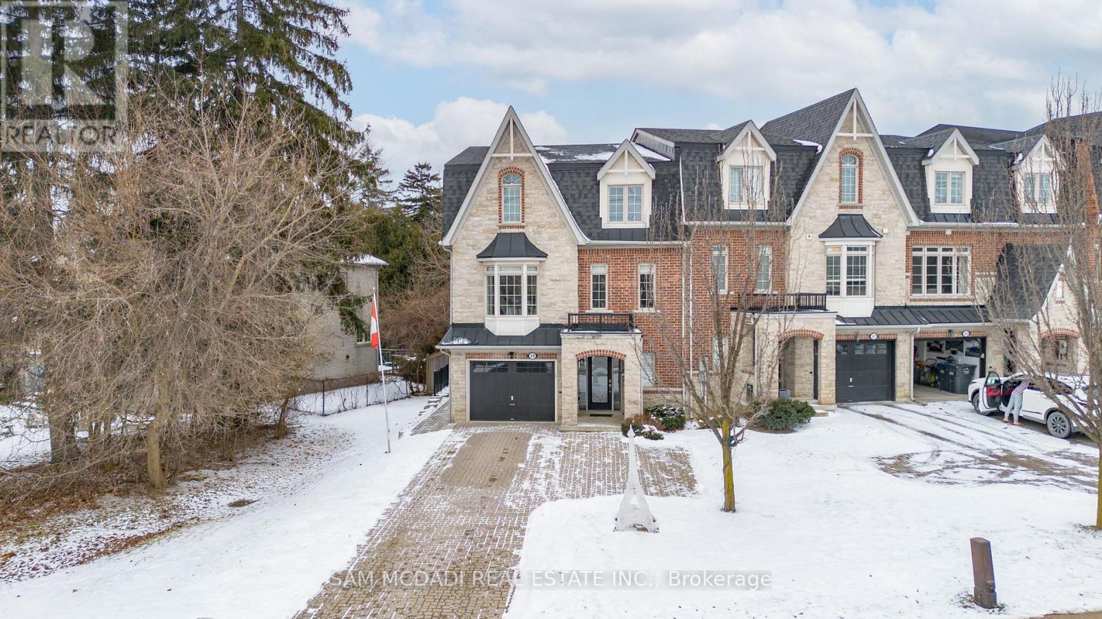 Property at 29 PREMIUM WAY image 1