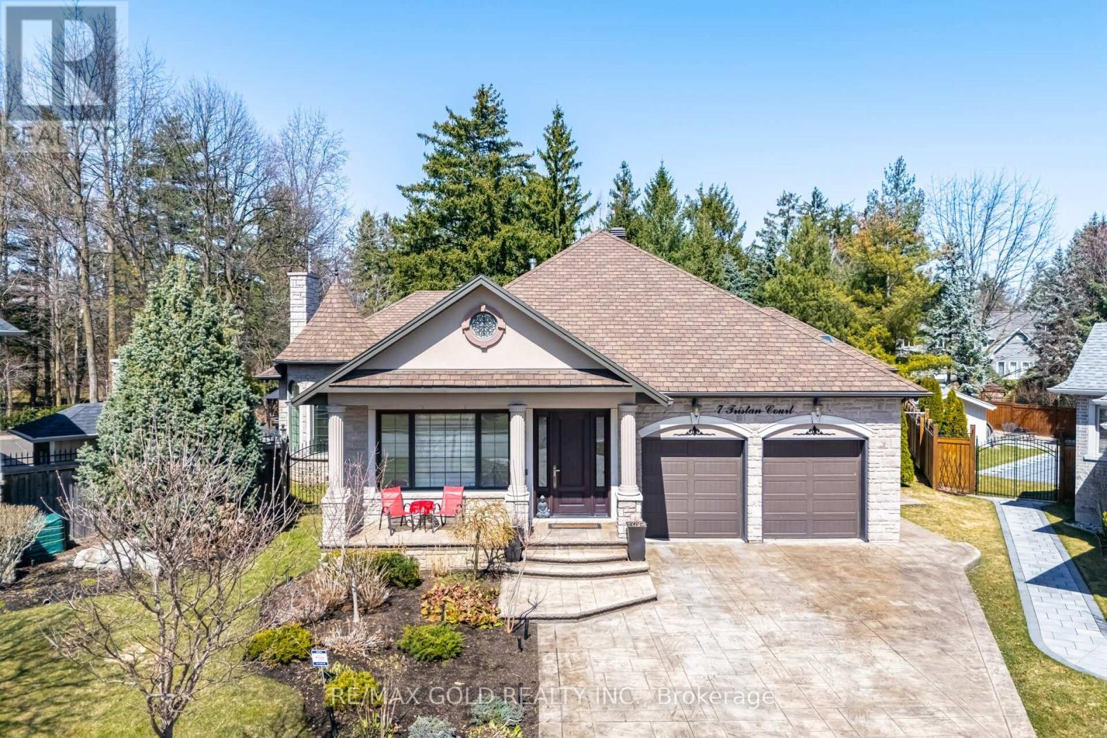 Property at 7 TRISTAN COURT image 1