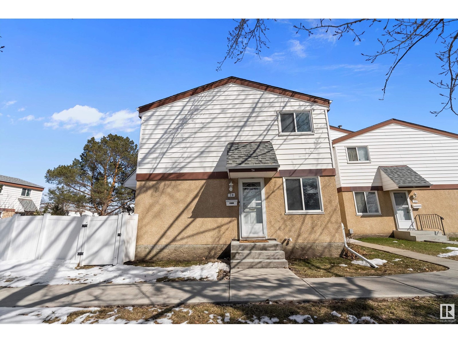 Property at 7D TWIN TC NW image 1