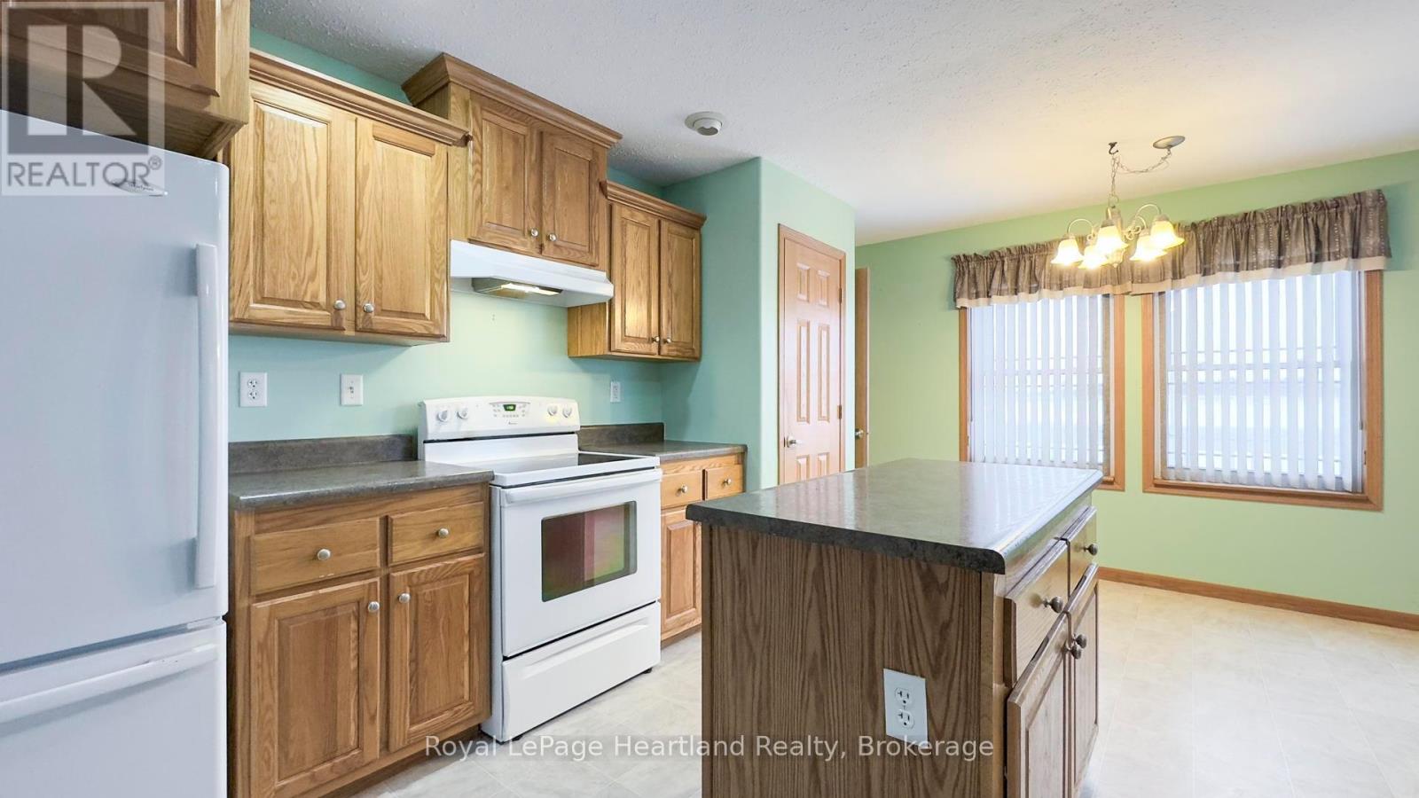15 Cheyenne Lane, Ashfield-Colborne-Wawanosh, Ontario  N7A 3Y2 - Photo 12 - X11906265