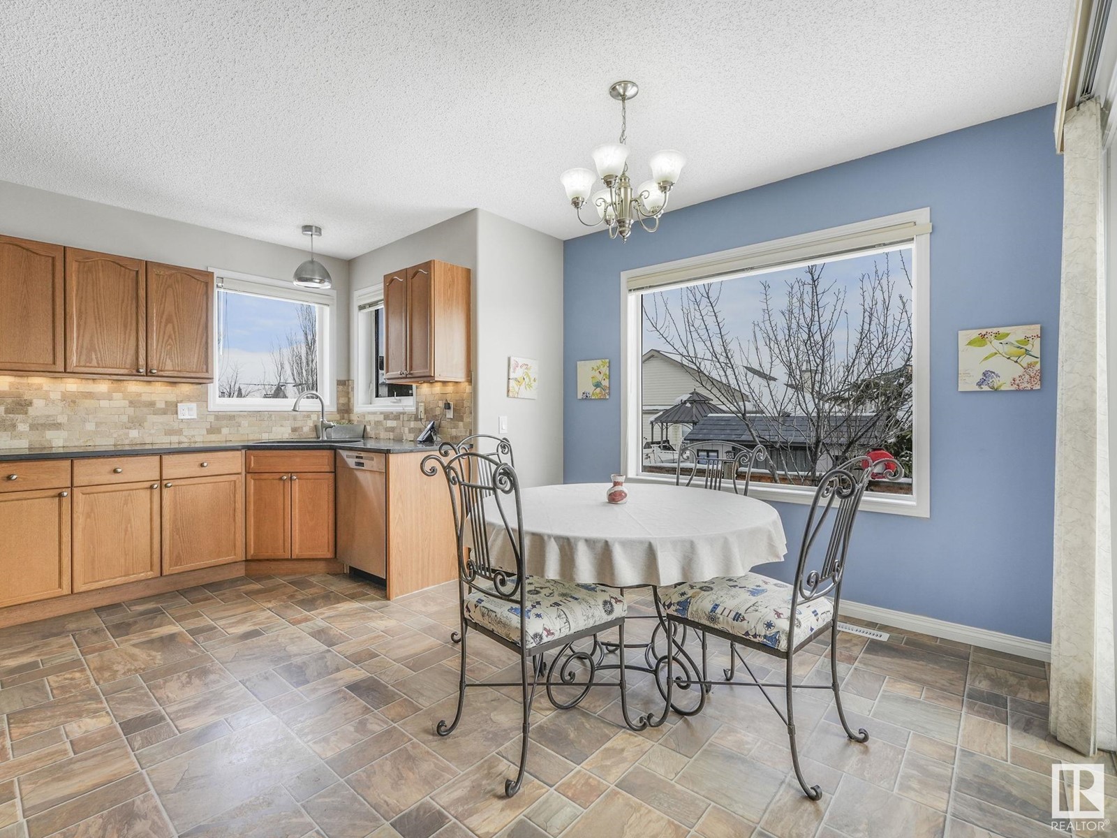 Property at 15429 47A ST NW image 5