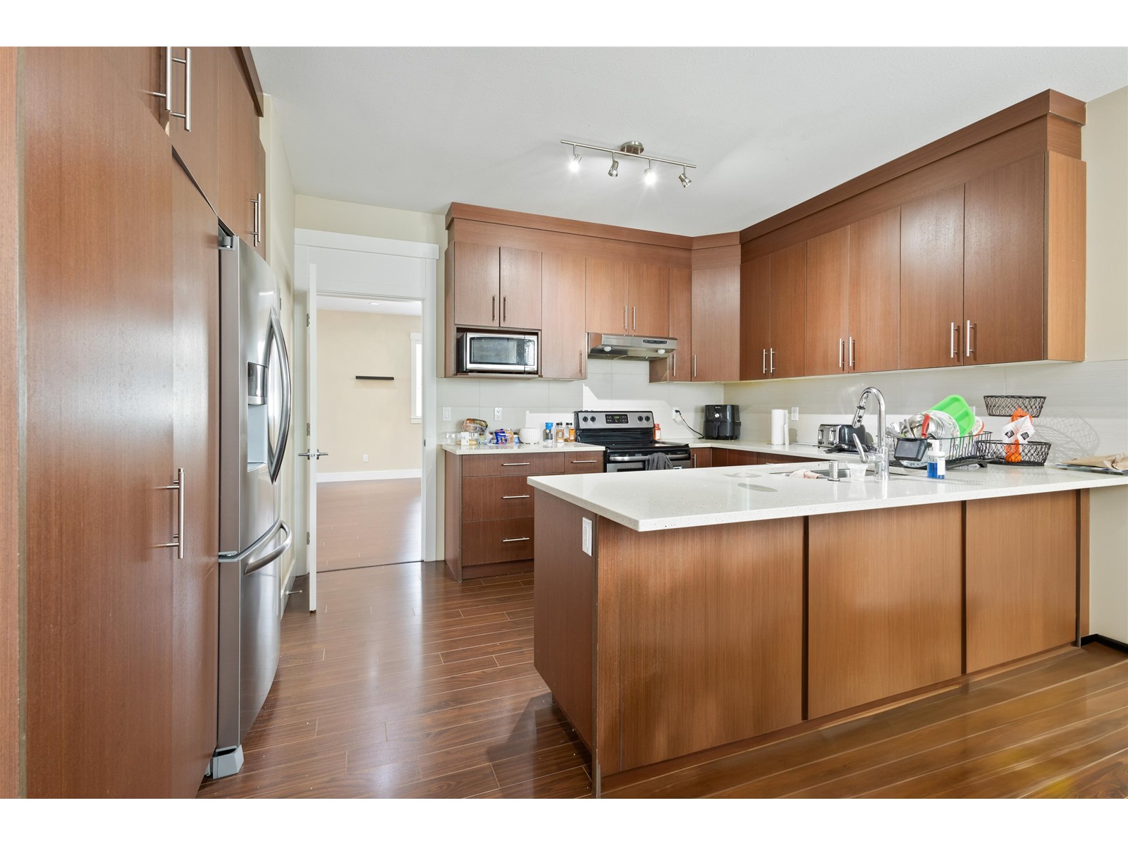Property at 11 30748 CARDINAL AVENUE image 5