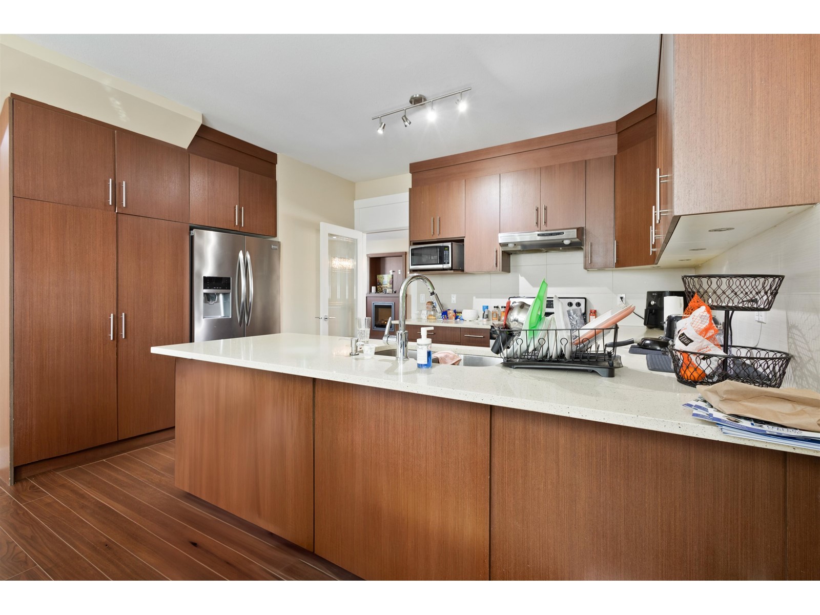 Property at 11 30748 CARDINAL AVENUE image 3