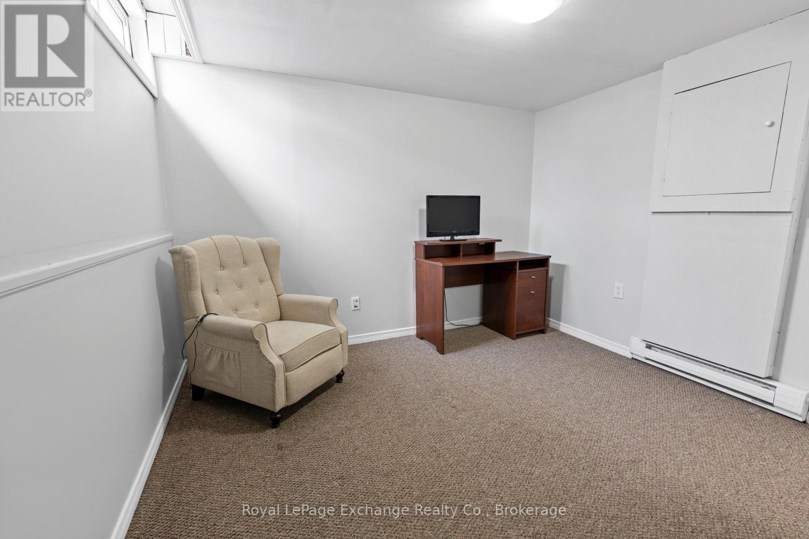 690 Andrew Malcolm Drive, Kincardine, Ontario  N2Z 1P3 - Photo 30 - X12064424