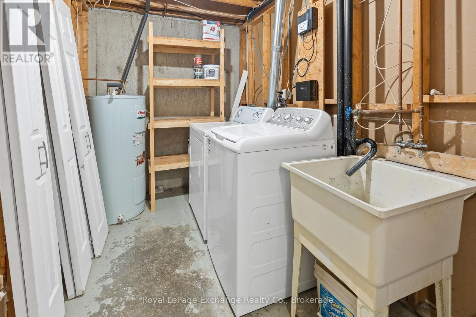690 Andrew Malcolm Drive, Kincardine, Ontario  N2Z 1P3 - Photo 33 - X12064424