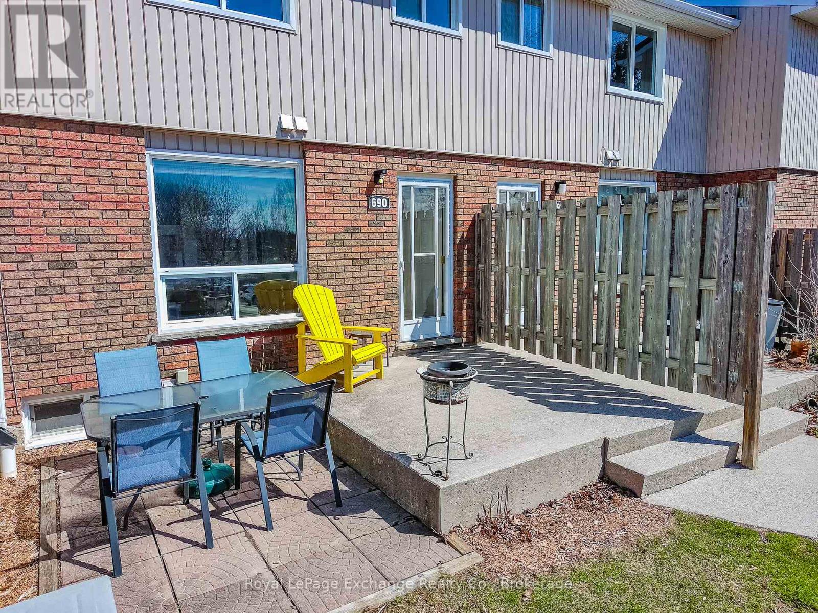 690 Andrew Malcolm Drive, Kincardine, Ontario  N2Z 1P3 - Photo 36 - X12064424