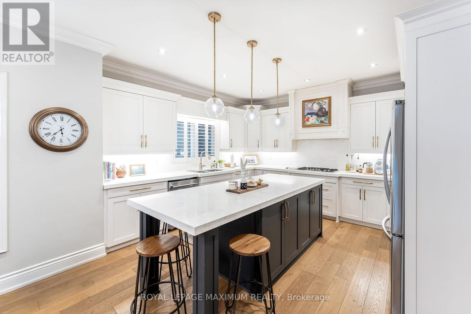 14 Pine Grove Road, Vaughan, Ontario  L4L 2X1 - Photo 8 - N12060766
