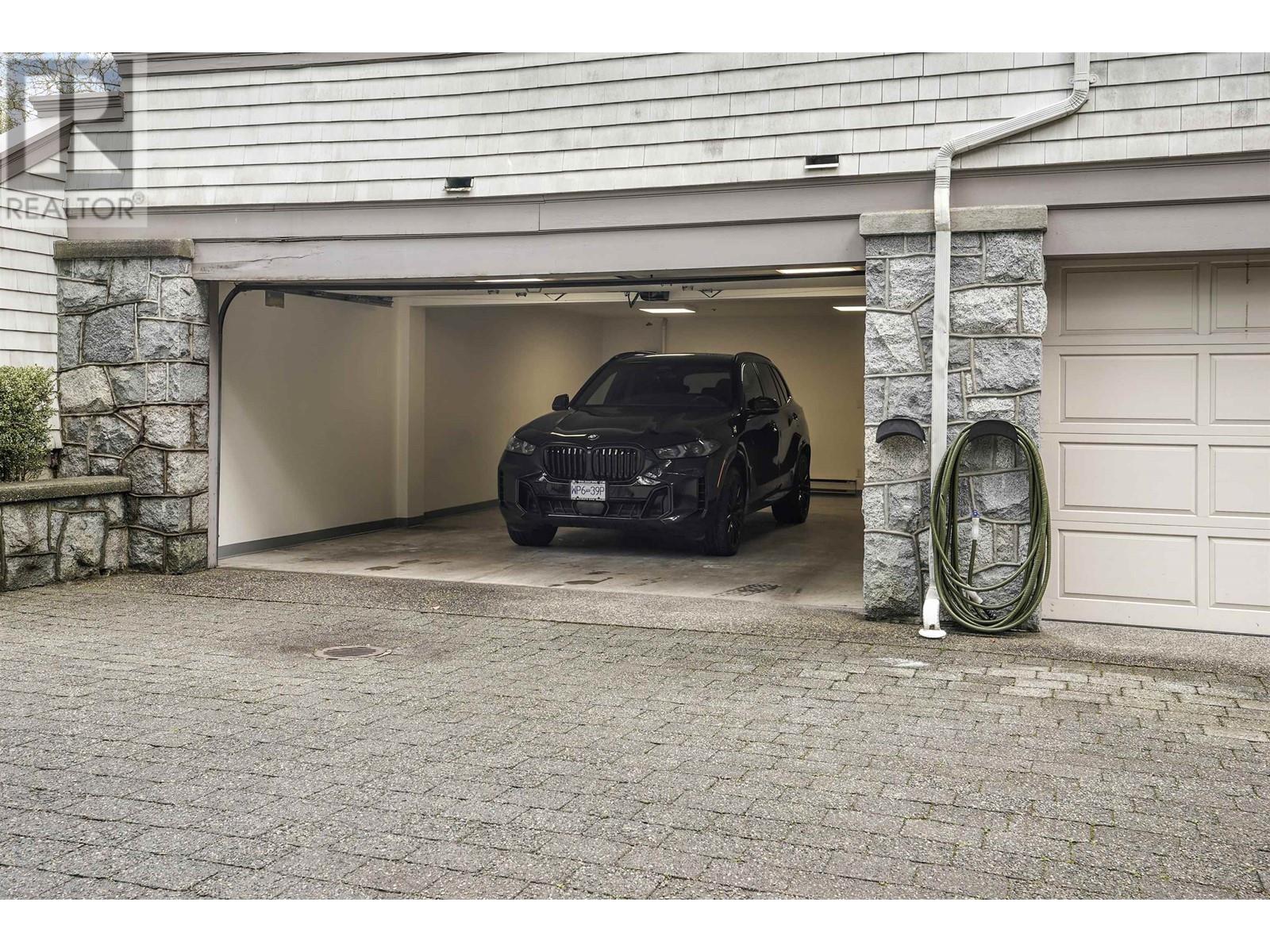 Property at 1574 ANGUS DRIVE image 3