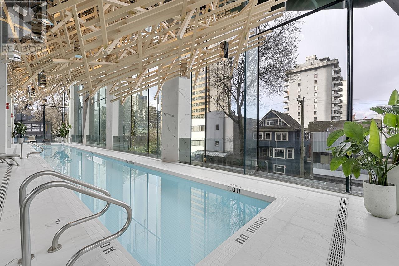 Listing Picture 7 of 34 : 1901 1568 ALBERNI STREET, Vancouver / 溫哥華 - 魯藝地產 Yvonne Lu Group - MLS Medallion Club Member