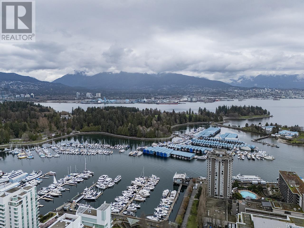 Listing Picture 33 of 34 : 1901 1568 ALBERNI STREET, Vancouver / 溫哥華 - 魯藝地產 Yvonne Lu Group - MLS Medallion Club Member