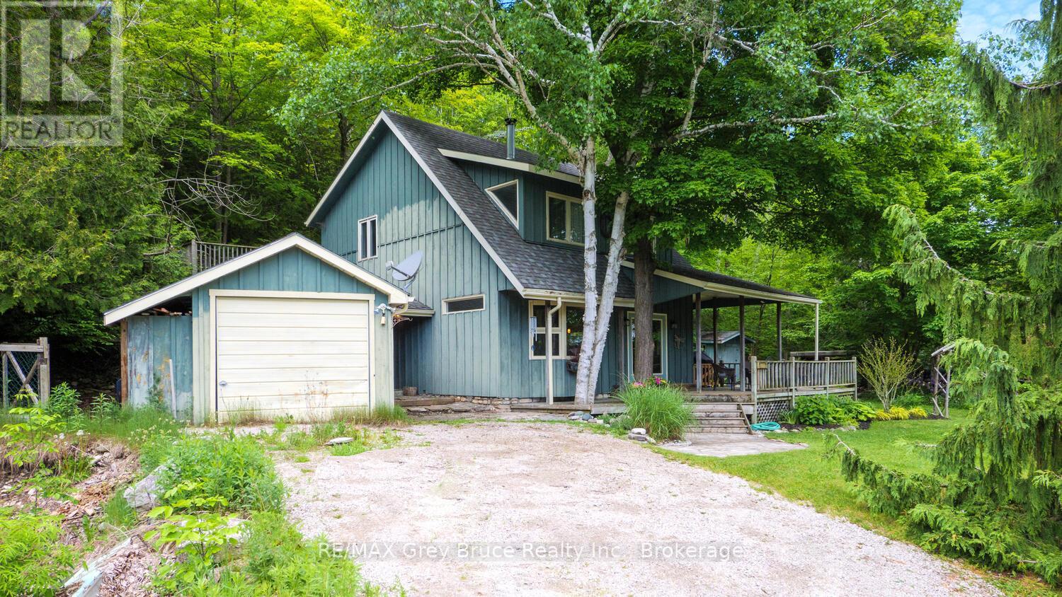 11&lt17 Shoreline Drive, Northern Bruce Peninsula, Ontario  N0H 1Z0 - Photo 11 - X12064454