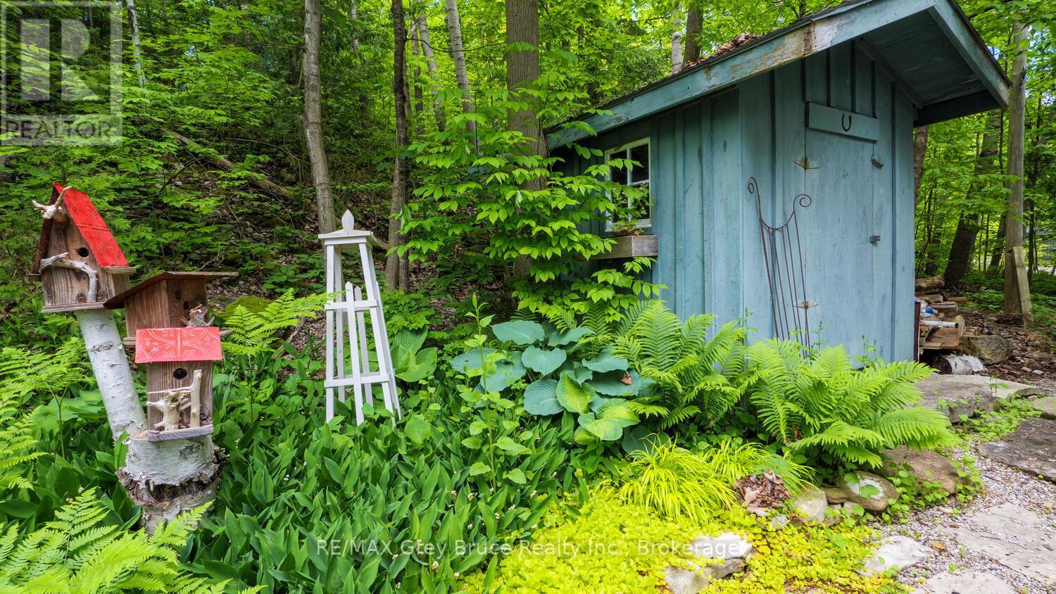 11&lt17 Shoreline Drive, Northern Bruce Peninsula, Ontario  N0H 1Z0 - Photo 35 - X12064454