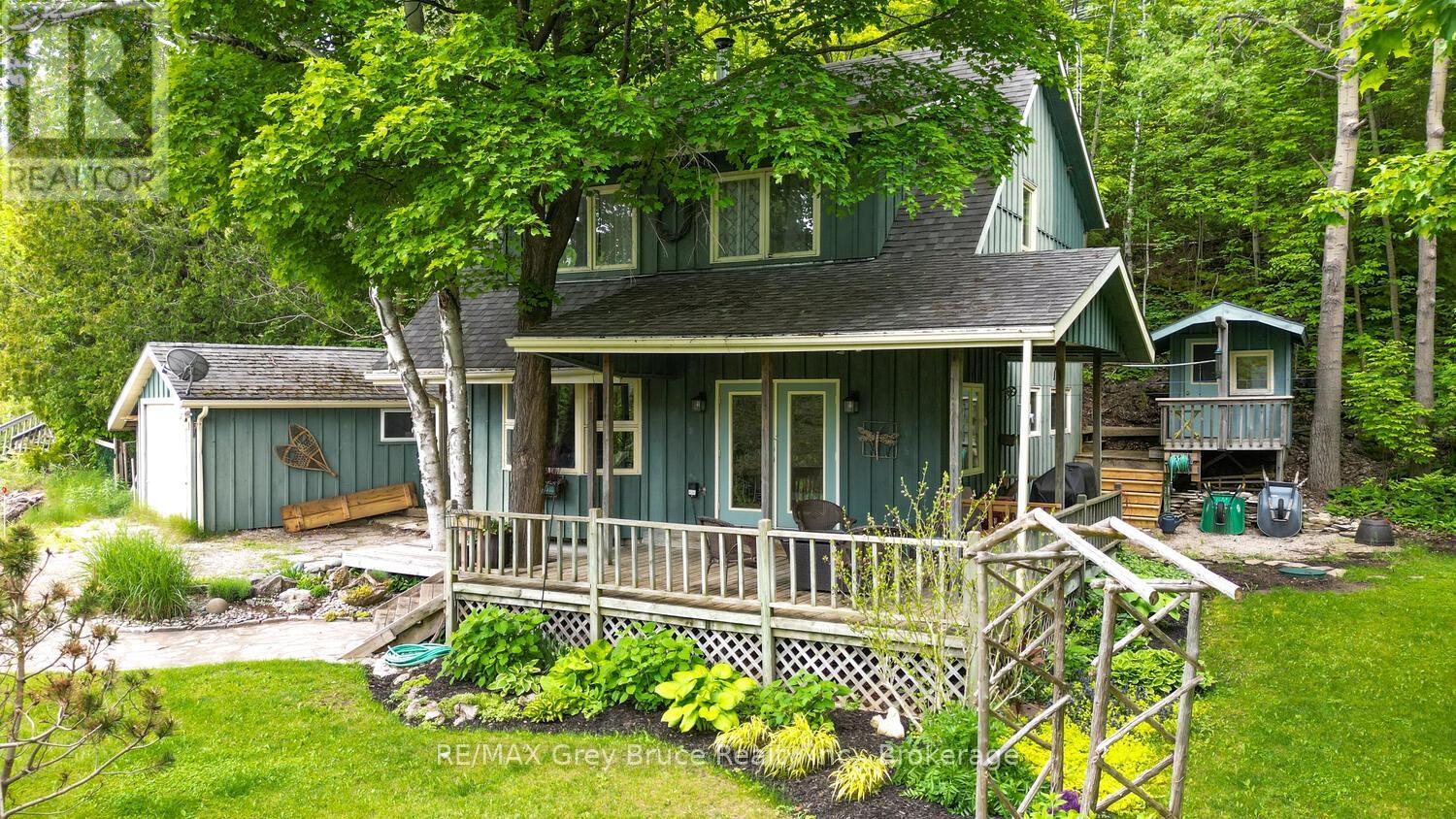 11&lt17 Shoreline Drive, Northern Bruce Peninsula, Ontario  N0H 1Z0 - Photo 7 - X12064454