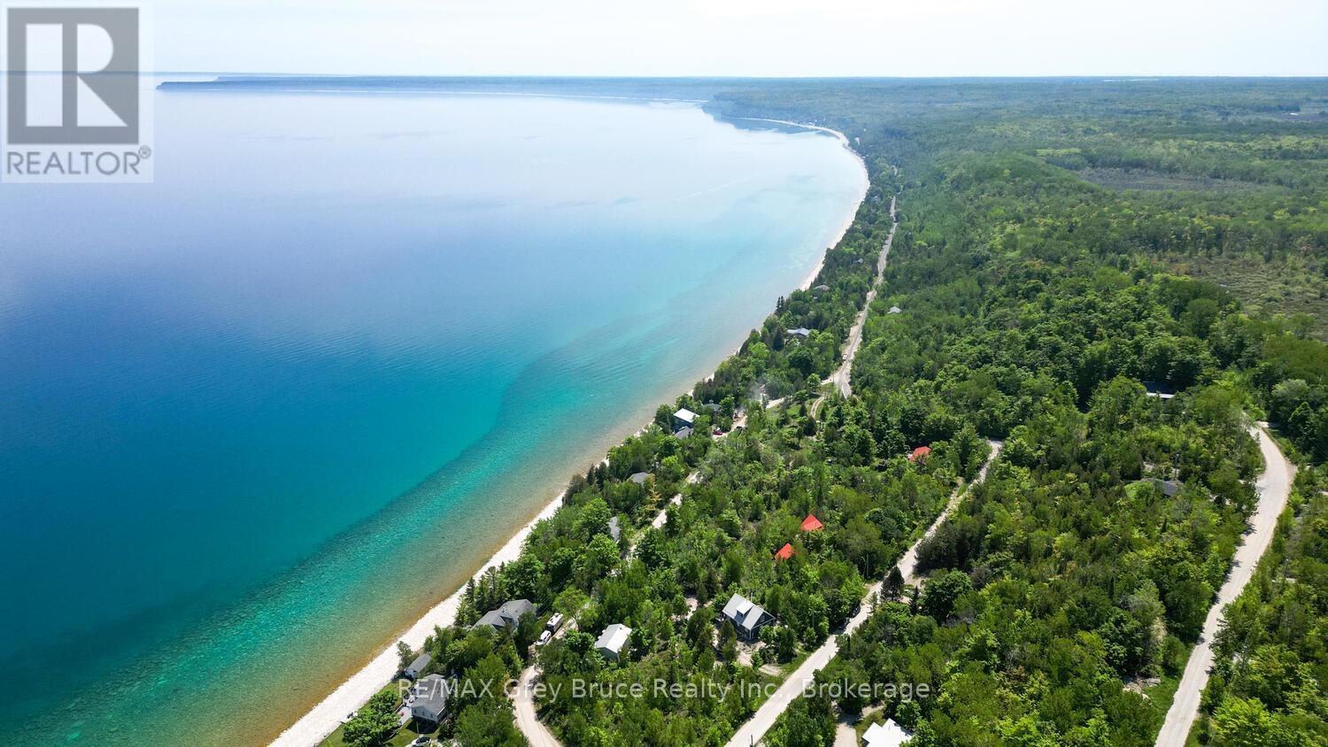 11 Shoreline Drive, Northern Bruce Peninsula, Ontario  N0H 1Z0 - Photo 46 - X12064455