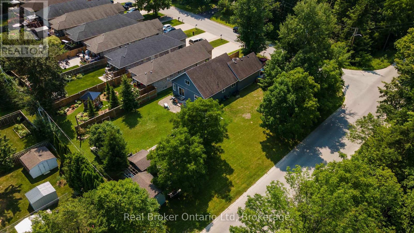 1895 8th Avenue W, Owen Sound, Ontario  N4K 0A7 - Photo 6 - X12064474