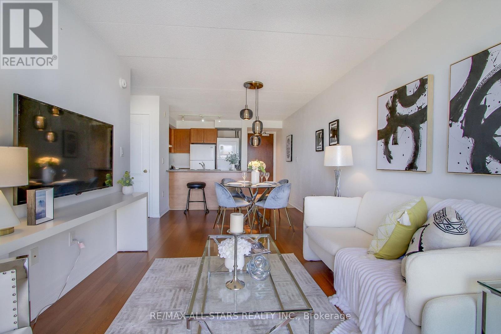 Property at 610 - 4600 STEELES AVENUE E image 5