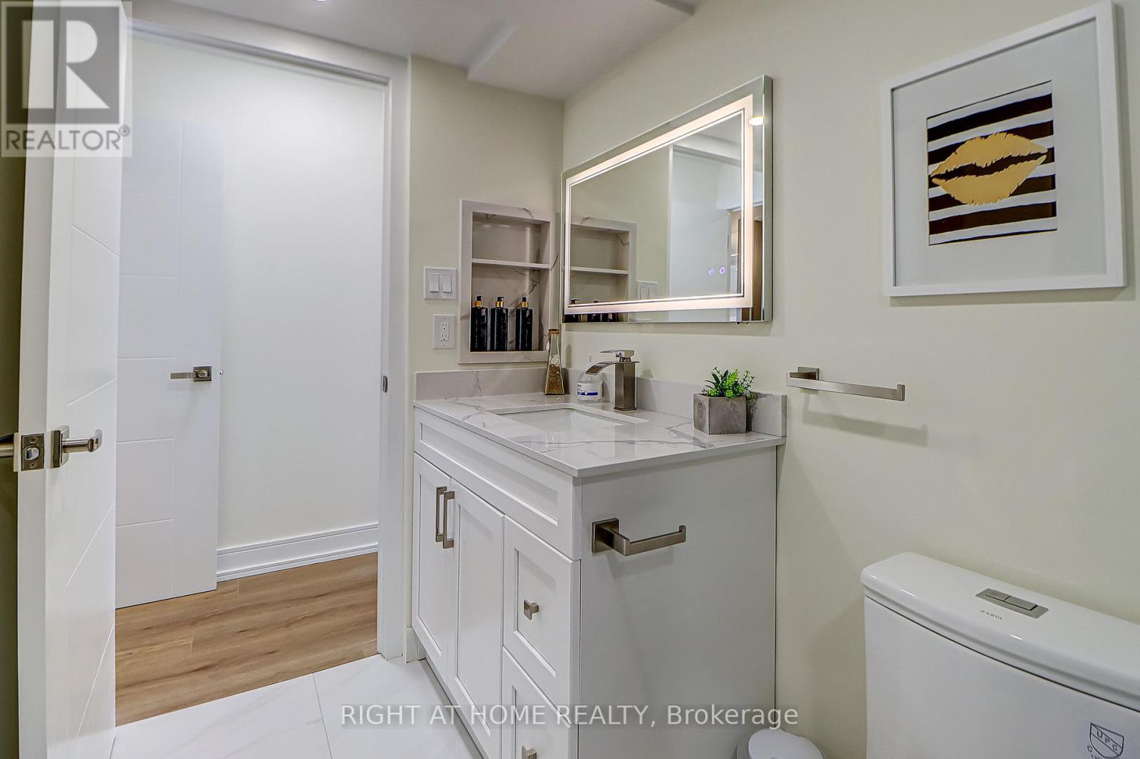 1207 - 130 Carlton Street, Toronto, Ontario  M5A 4K3 - Photo 25 - C12064432