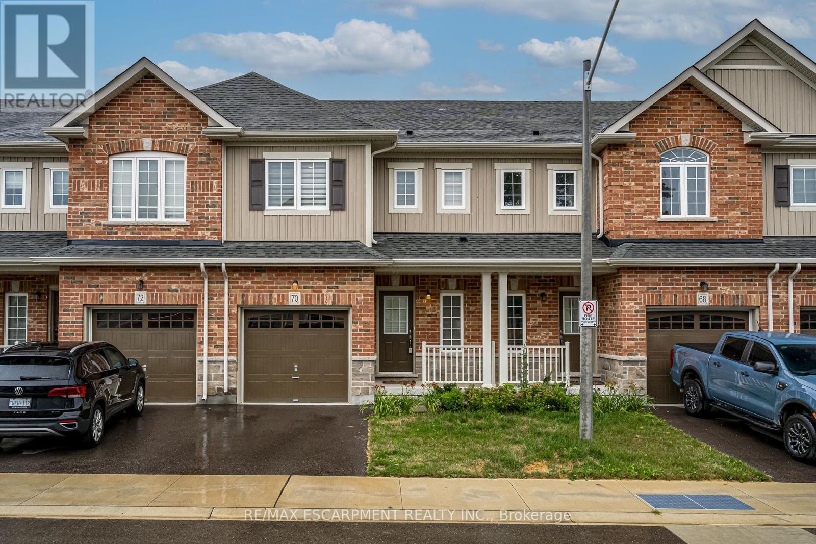 Property at 70 DEWBERRY DRIVE image 3