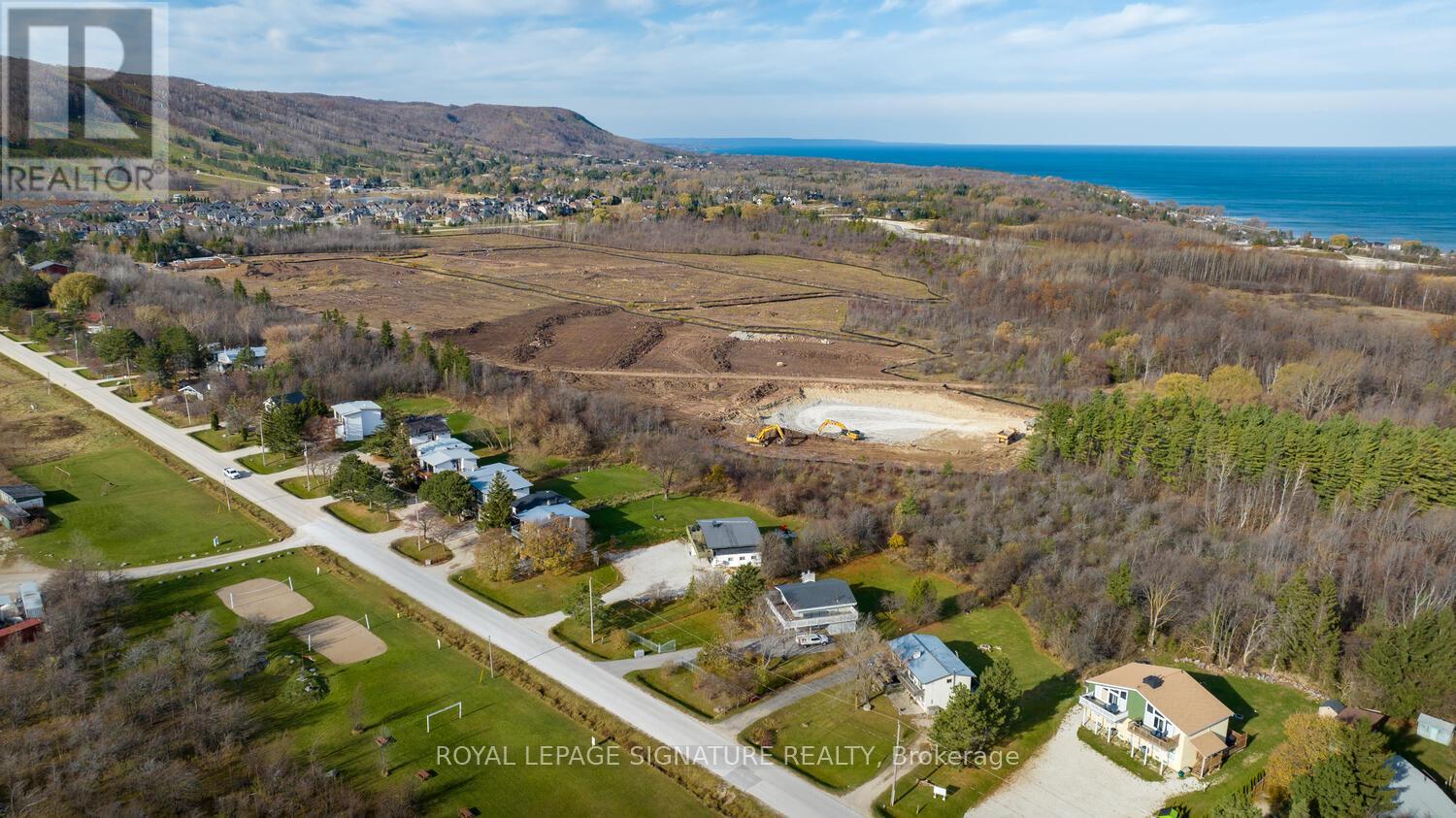 Property at 163 TYROLEAN LANE image 3