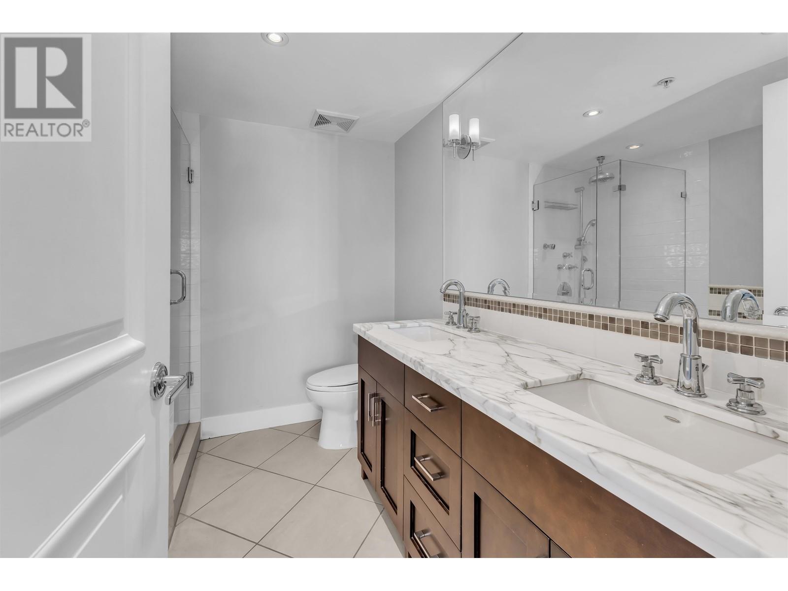 1956 W 5th Avenue, Vancouver, British Columbia  V6J 1P7 - Photo 21 - R2984903