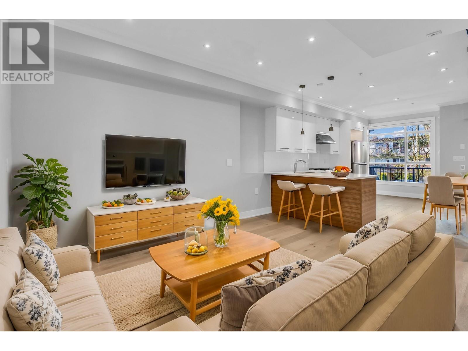 1956 W 5th Avenue, Vancouver, British Columbia  V6J 1P7 - Photo 16 - R2984903