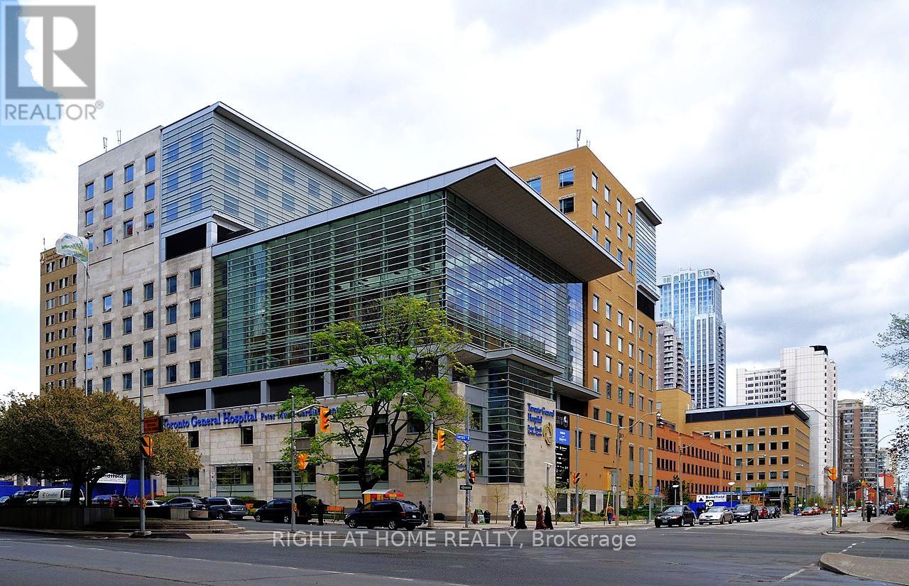 2207 - 426 University Avenue, Toronto, Ontario  M5G 1S9 - Photo 14 - C12064490