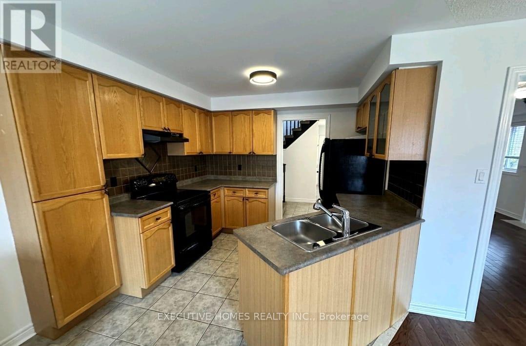 179 Cunningham Drive, Barrie, Ontario  L4N 5R2 - Photo 8 - S12064486